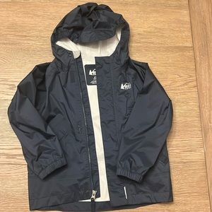 Toddler REI rain coat - like NEW!
